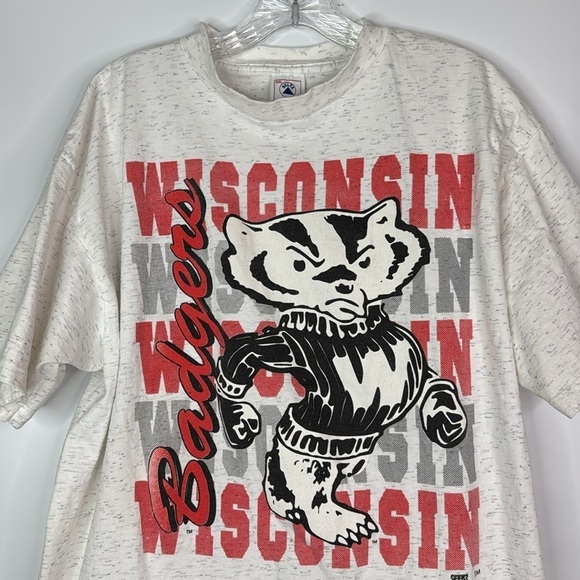 Vintage Delta Wisconsin Badgers Graphic Print Tshirt Size XXL 90s - Picture 2 of 8